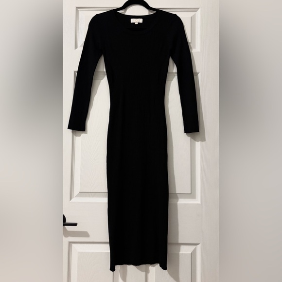 JCL Dresses & Skirts - JCL Black Ribbed Dress 
Size  S/M
